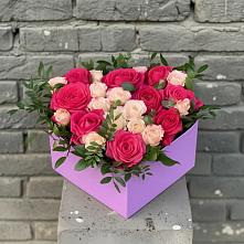 Цветочная композиция из Розы в коробке в Бобровский