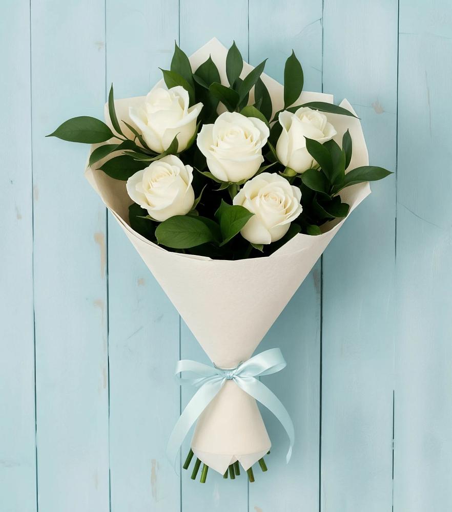 Букет цветов из: Розы в Бобровский