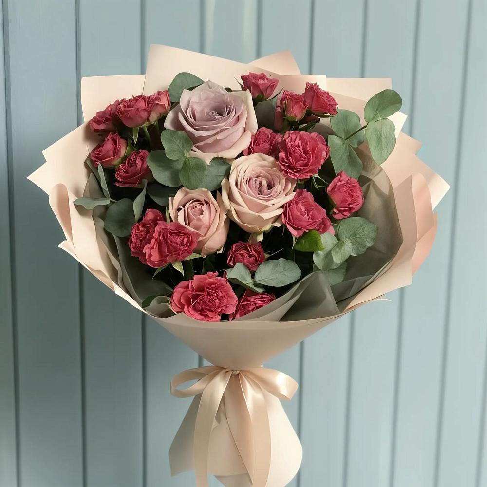 Букет цветов из: Гвоздики и Розы в Бобровский