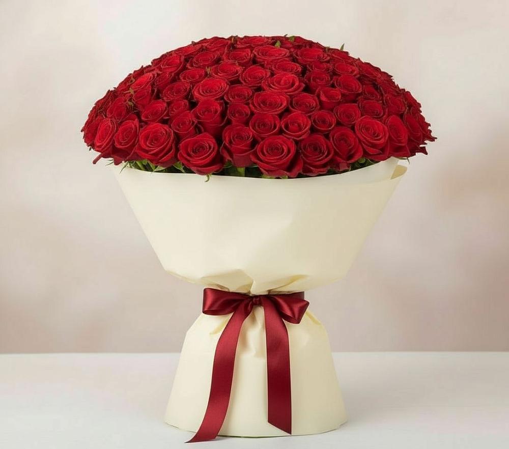 Букет 101 Красная роза Милано в Бобровский
