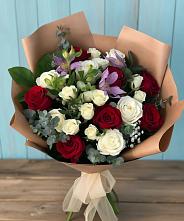 Букет цветов из:  Розы и Альстромерии в Бобровский