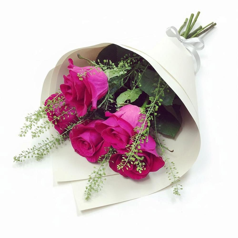 Букет цветов из: Розы в Бобровский