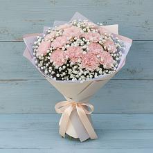 Букет цветов из:  Гвоздики в Бобровский