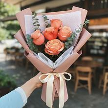 Букет цветов из:  Розы в Бобровский