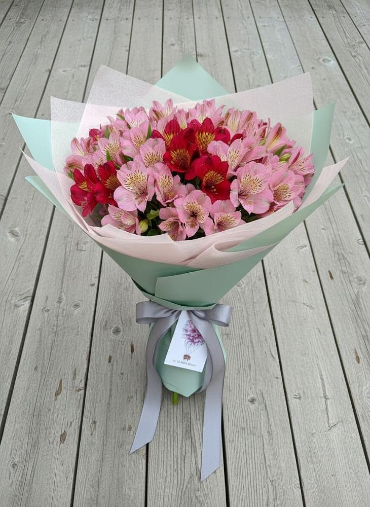 Букет цветов из: Альстромерии в Бобровский