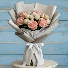 Букет цветов из:  Розы в Бобровский