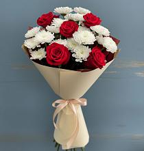 Букет цветов из:  Розы и Хризантемы в Бобровский