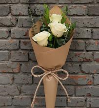 Букет цветов из:  Розы в Бобровский