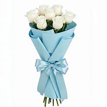 Букет 7 белых роз Проуд в Бобровский