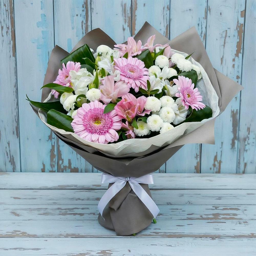 Букет цветов из: Герберы, Альстромерии и Хризантемы в Бобровский