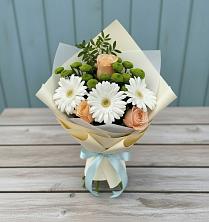 Букет цветов из:  Герберы, Розы и Хризантемы в Бобровский