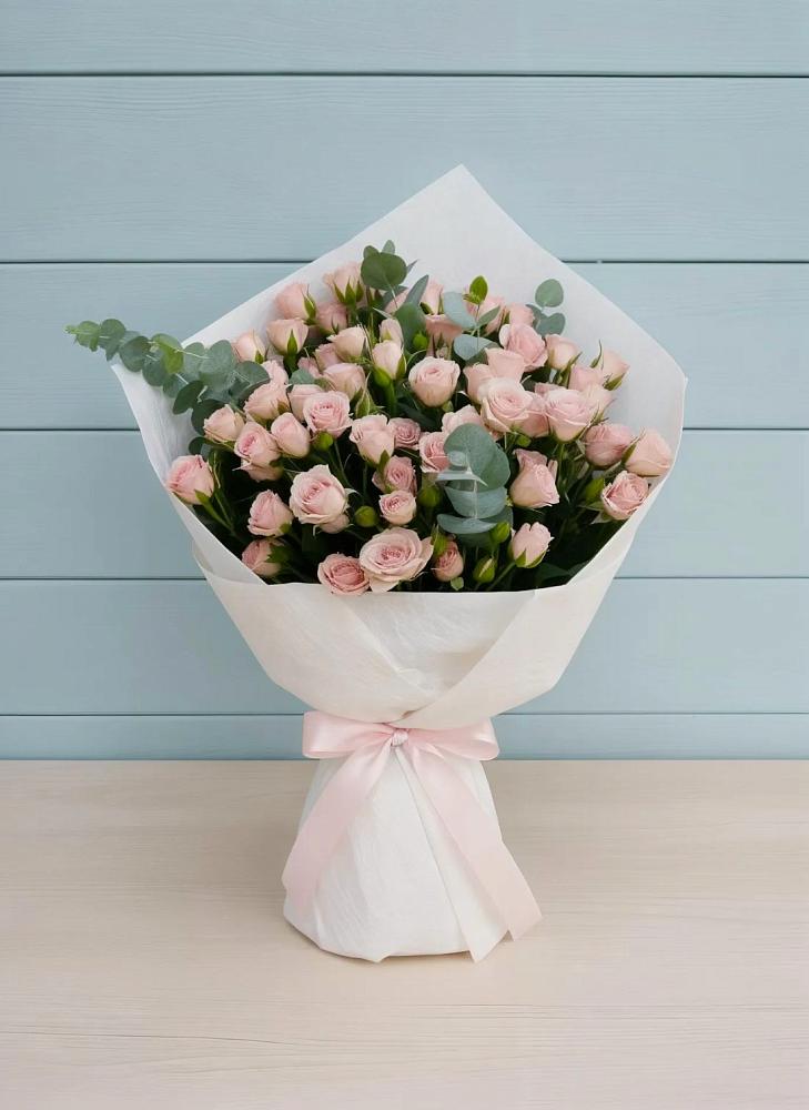 Букет цветов из: Розы в Бобровский