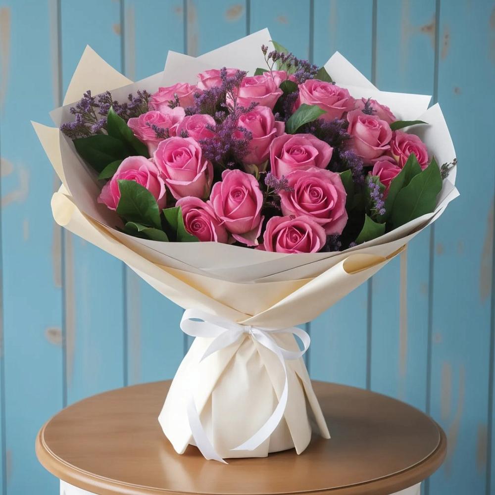 Букет цветов из: Розы в Бобровский