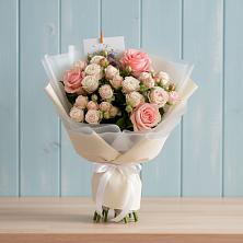 Букет цветов из:  Розы в Бобровский